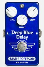 Mad Professor Deep Blue Delay