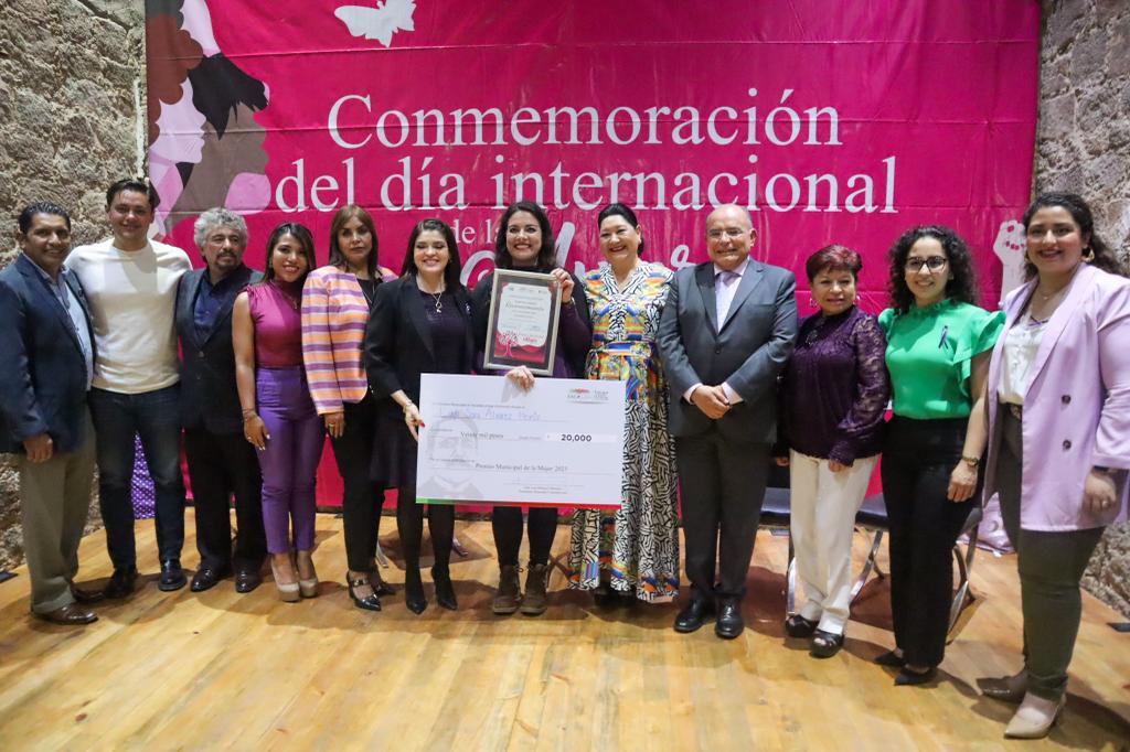 Reconocimiento a mujeres destacadas en Zacatlán
