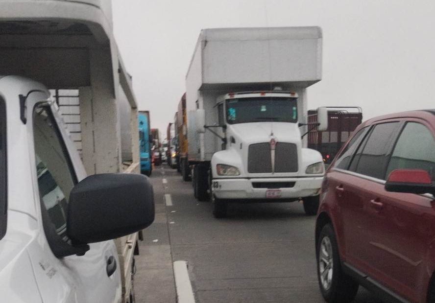 embotellamiento autopista Puebla-Veracruz