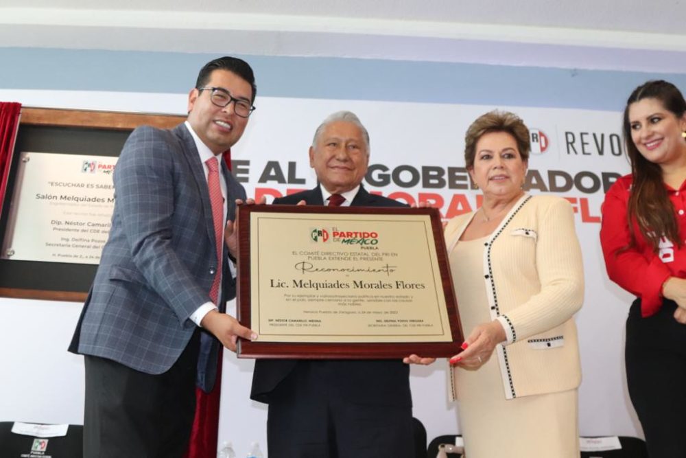 Rinde PRI homenaje en vida al exgobernador Melquiades Morales