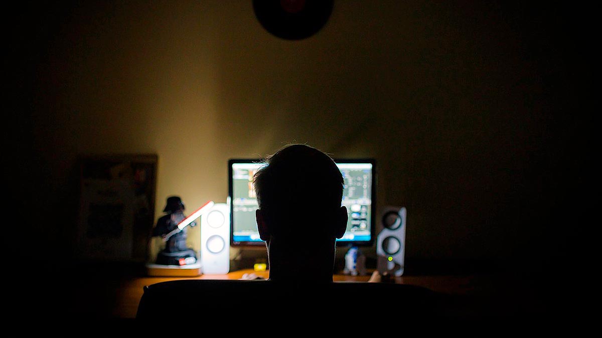 hacker-trabajo-computadora-pc