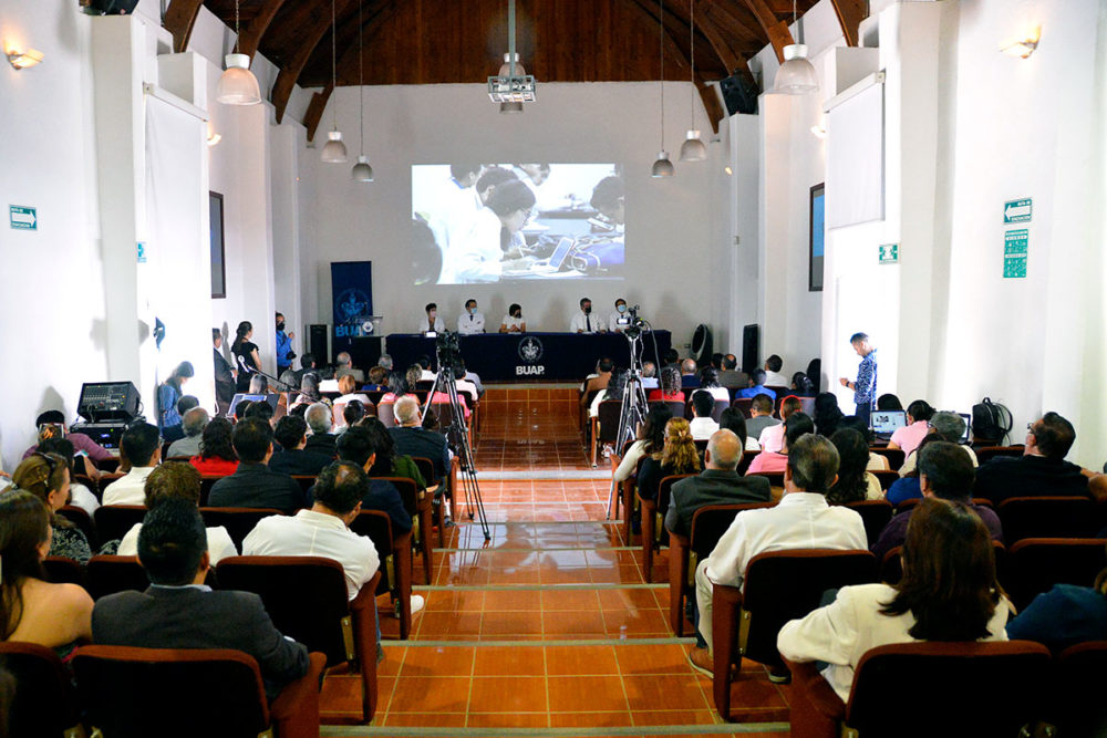 buap-segundo-informe-facultad-de-medicina