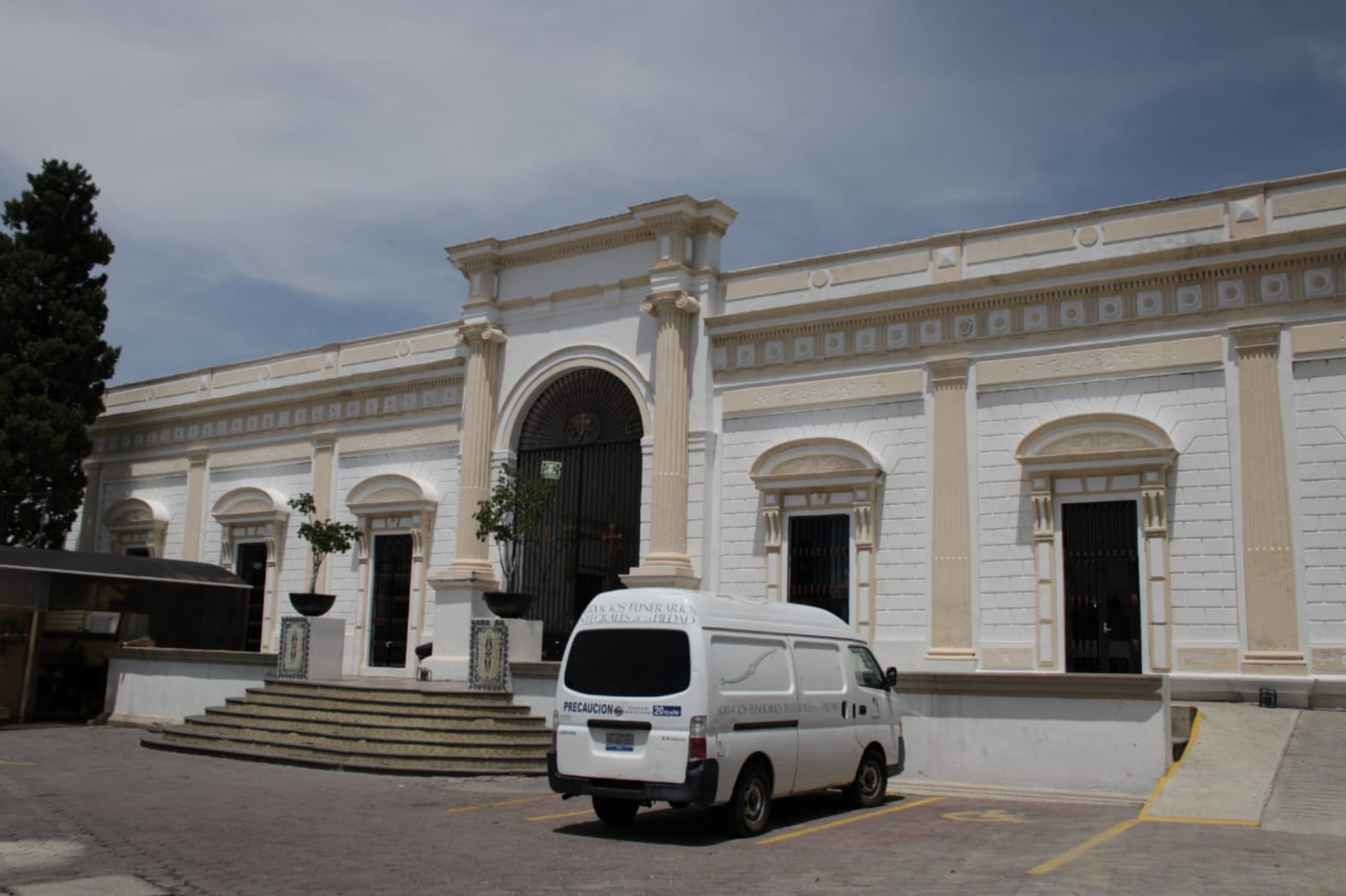 Panteón de La Piedad