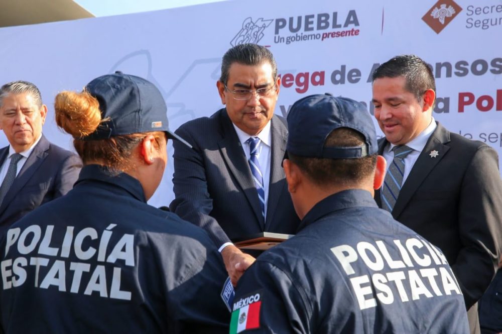 gobierno-estimulos-ascensos-policia-estatal