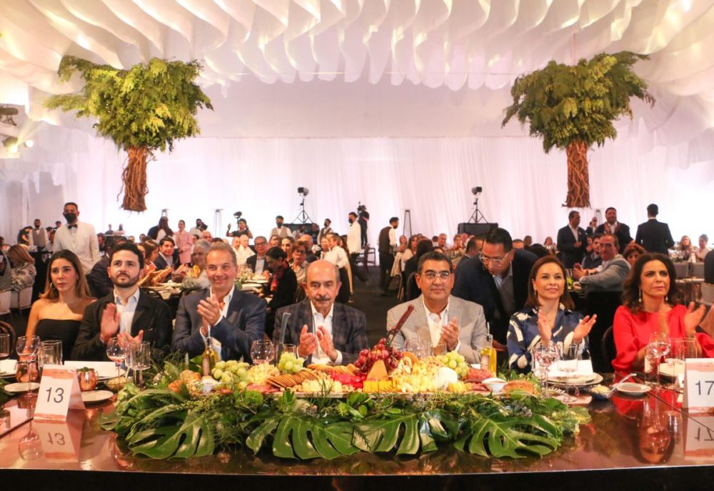 gobierno-puebla-the-one-gianfranco-ferre