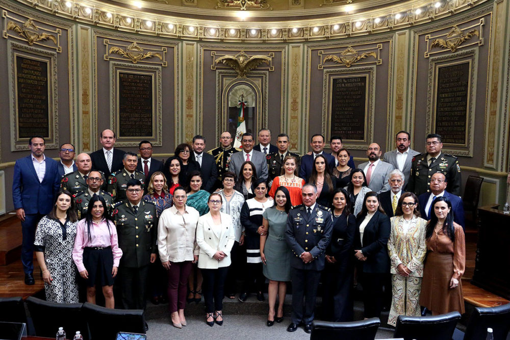 congreso-de-puebla-bicentenario-colegio-militar