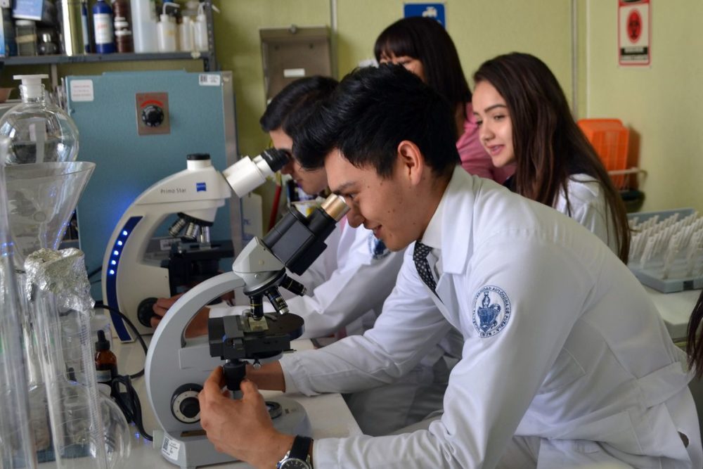 medicina-buap-convenio-academia-mexicana-de-medicina