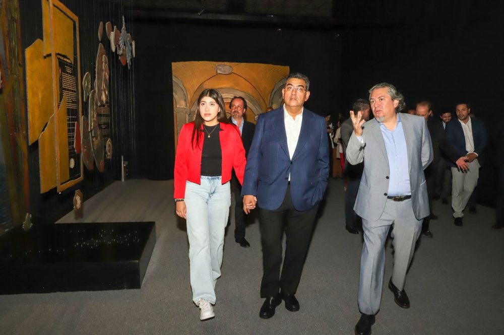 van-gogh-the-immersive-experience-puebla