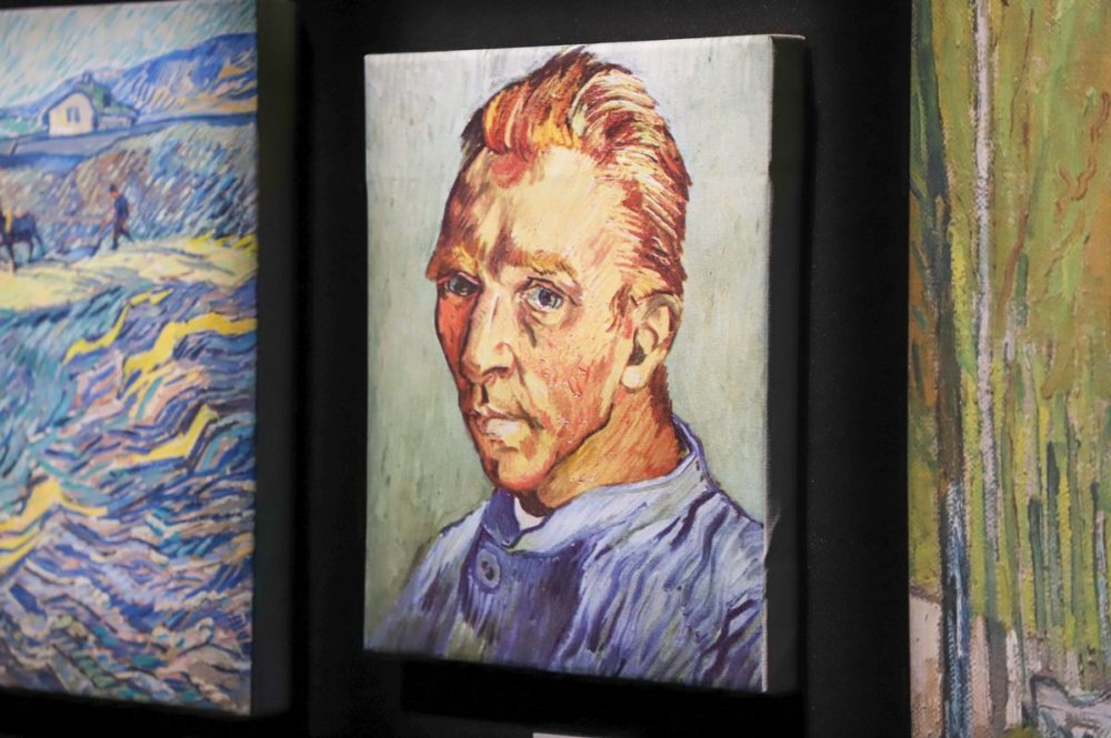 van-gogh-the-immersive-experience-puebla