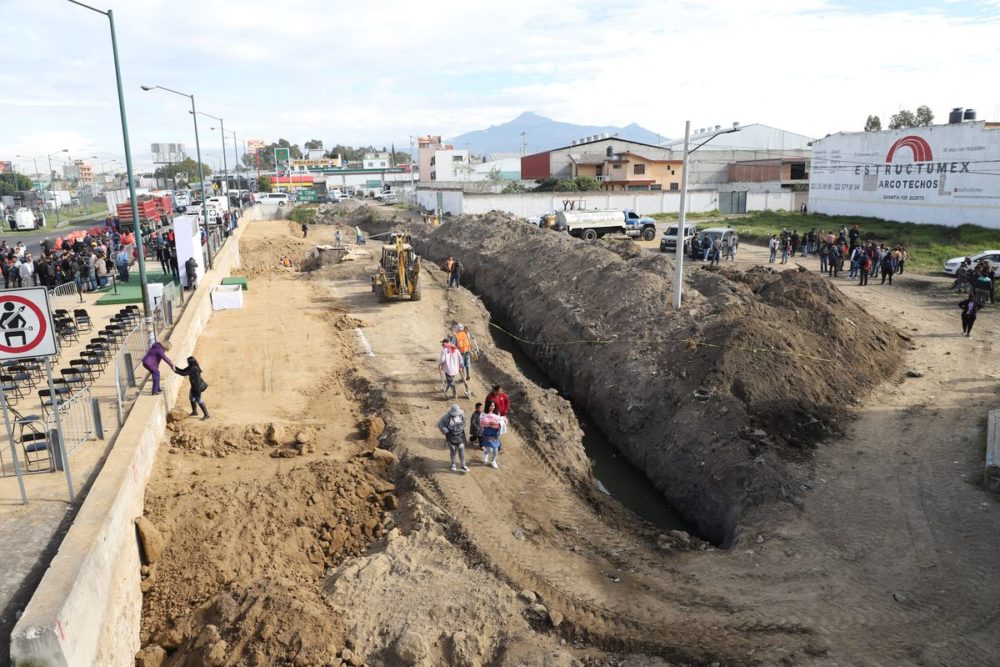 construccion-paso-superior-vehicular-central-de-abasto