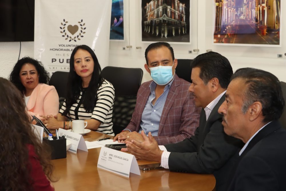 voluntariado-congreso-puebla-reconocimientos-instituto-artes-visuales