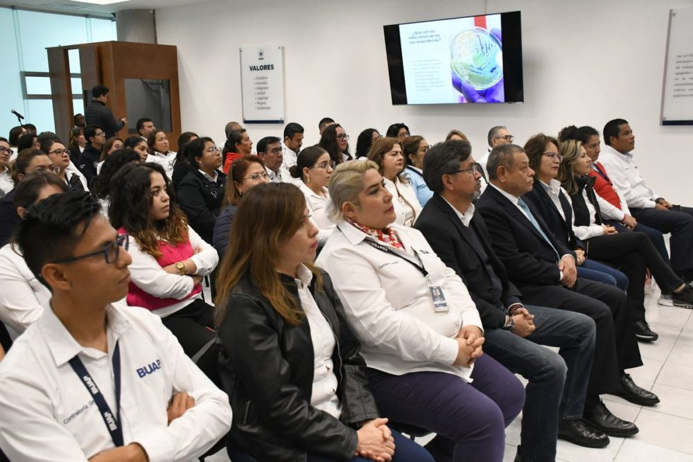 buap-lilia-cedillo-conferencia-enfermedades-respiratorias