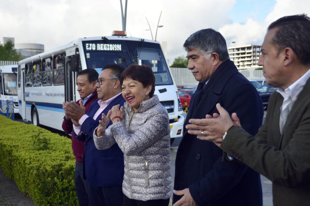 buap-entrega-juguetes-reyes-magos