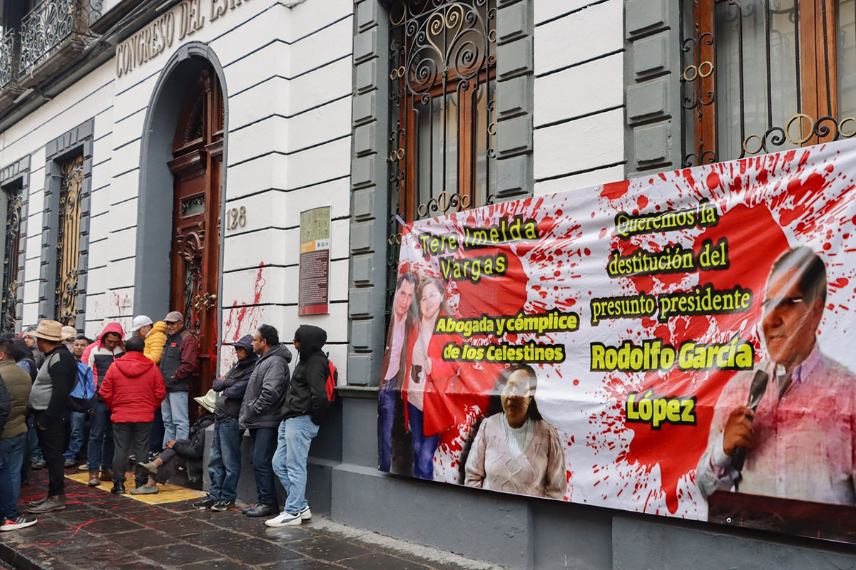 manif-coyomeapan-congreso-pue