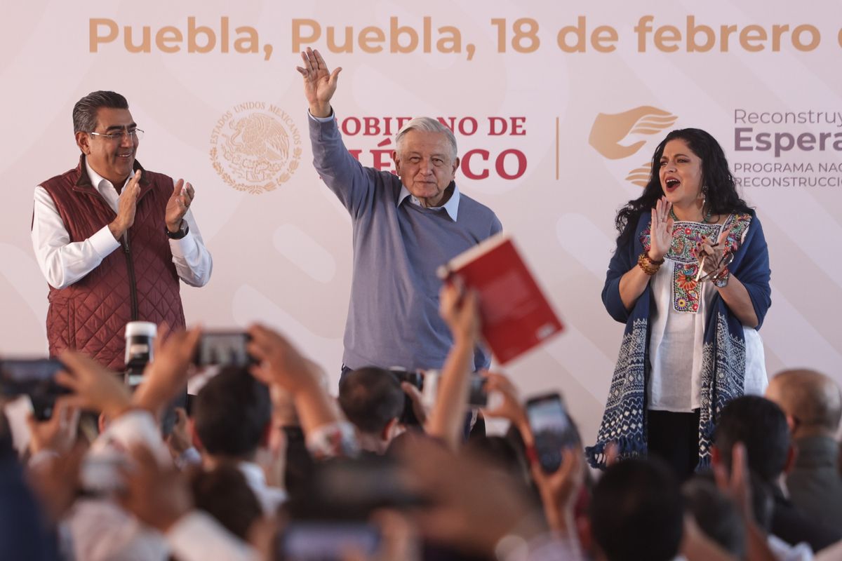 cespedes-peregrina-lopez-obrador