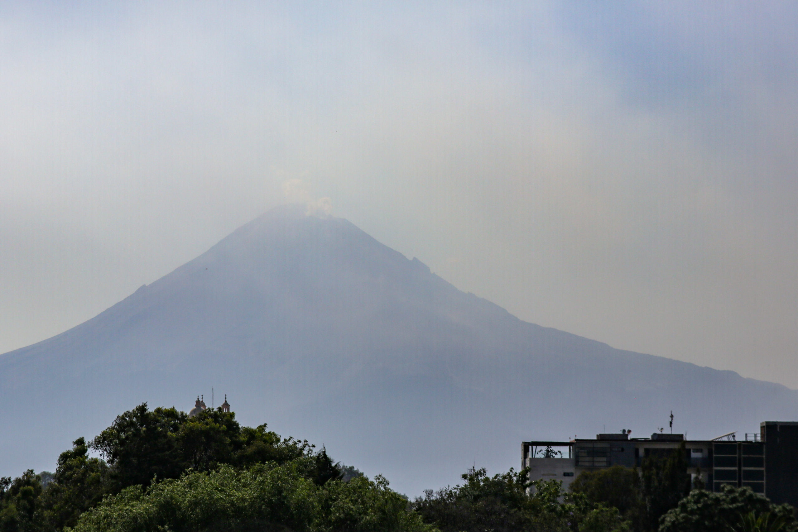 Informe sobre actividad del volcán Popocatépetl y medidas preventivas en Puebla