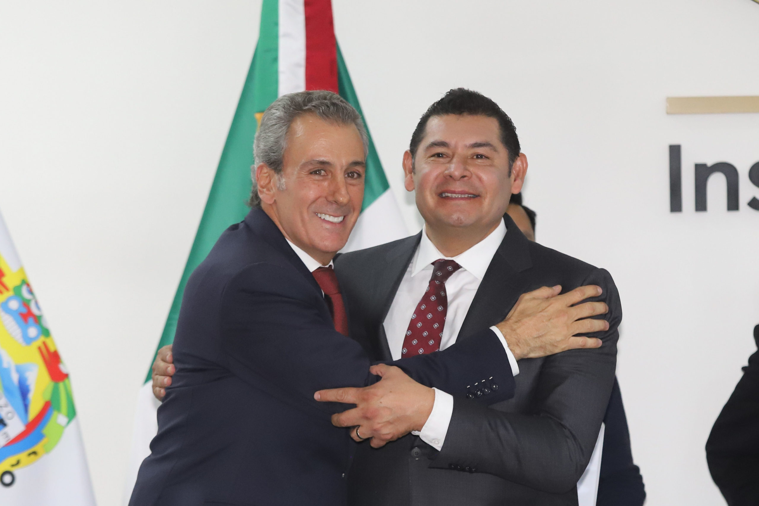 Alejandro Armenta iniciará campaña junto a Pepe Chedraui en el zócalo de Puebla