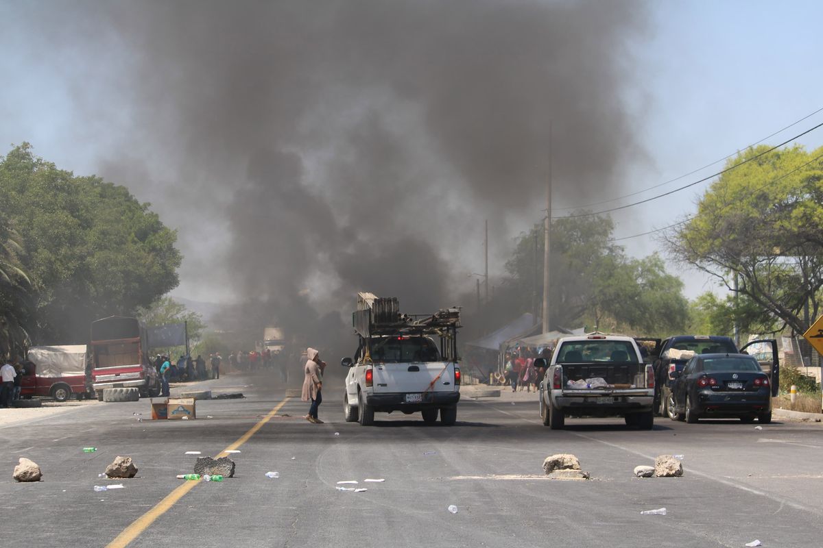 ajalpan-bloqueo-carretera-tehuacan-teotitlan