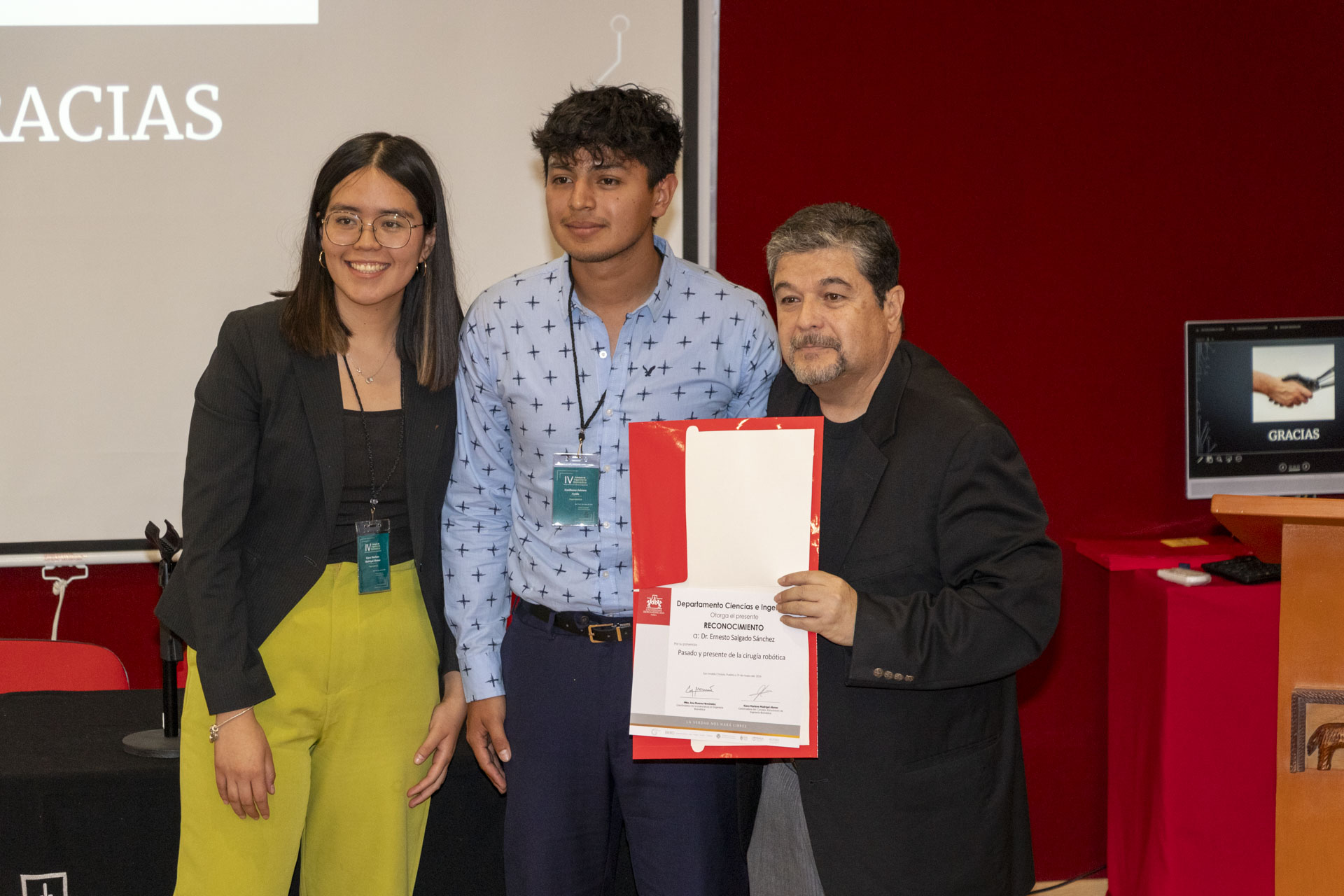 Cirugía robótica: la innovación tecnológica en beneficio de la sociedad