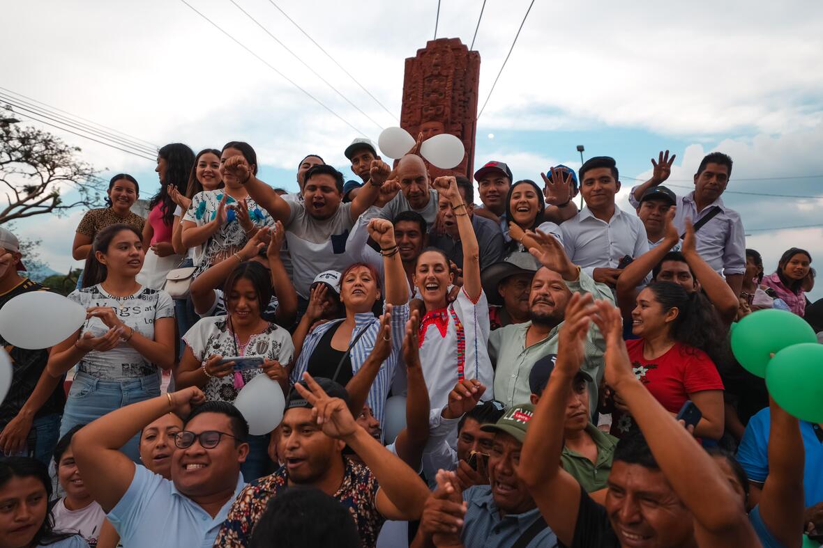 Cientos de chiapanecos muestran su apoyo a Claudia Sheinbaum