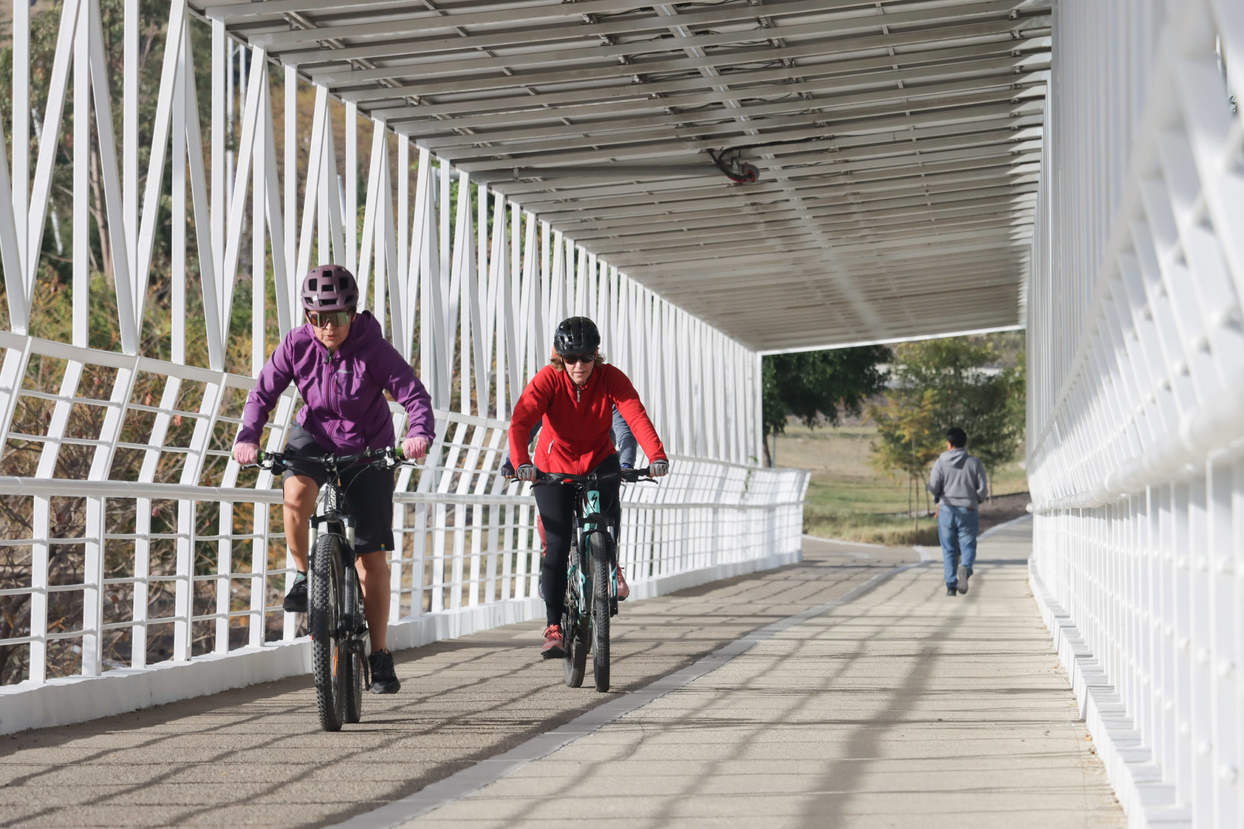 Habilita Gobierno del Estado ruta temporal de la ciclopista por demolición de puente en Vía Atlixcáyotl