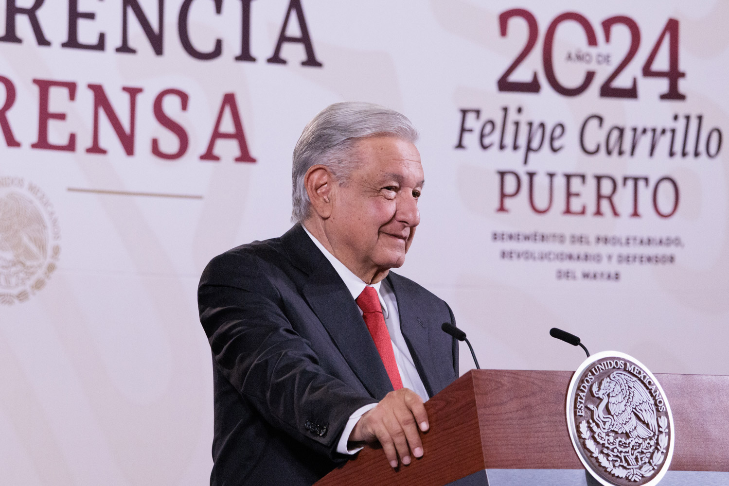 AMLO - INE - conferencia