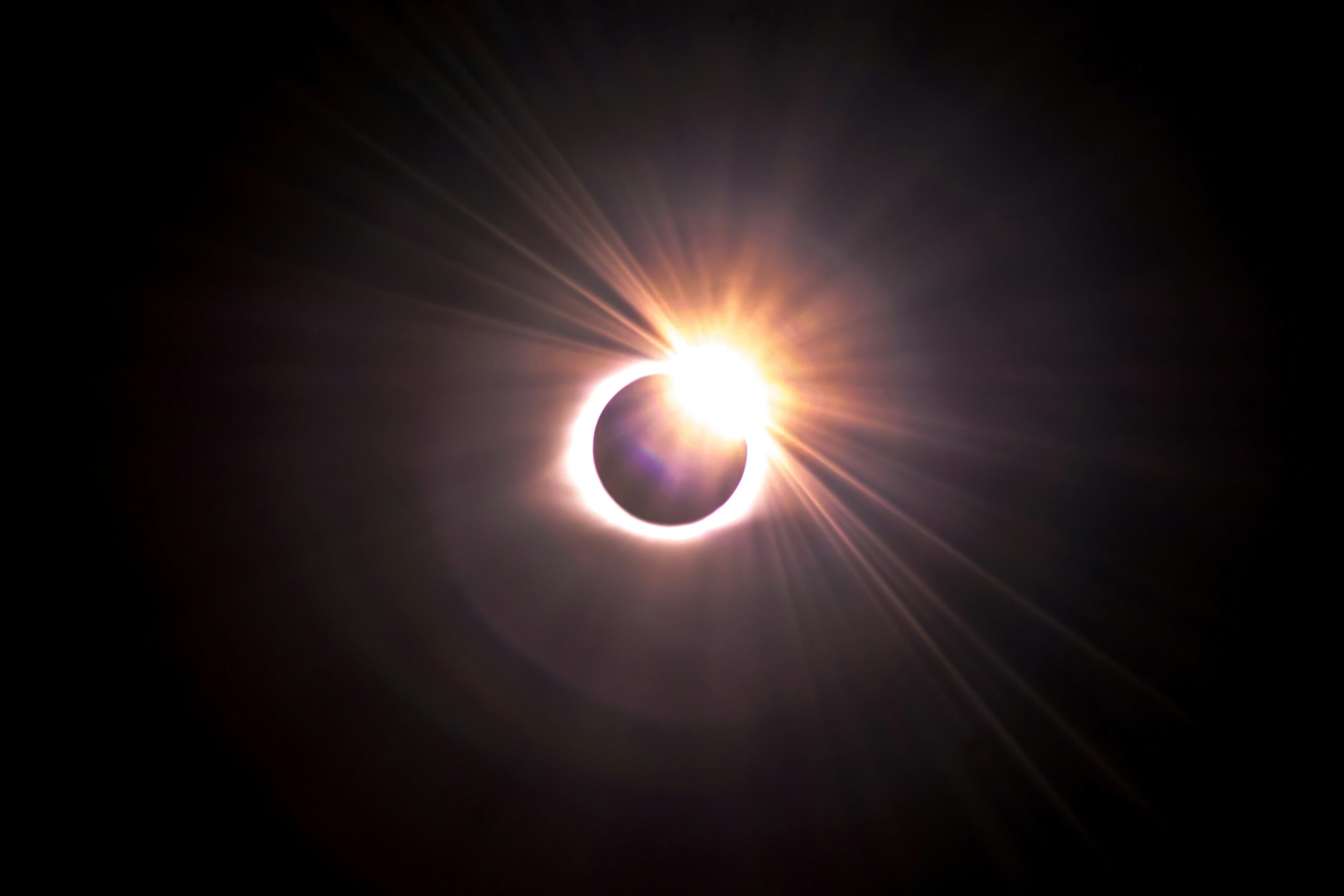 PC Atlixco emite varias recomendaciones ante el próximo eclipse solar