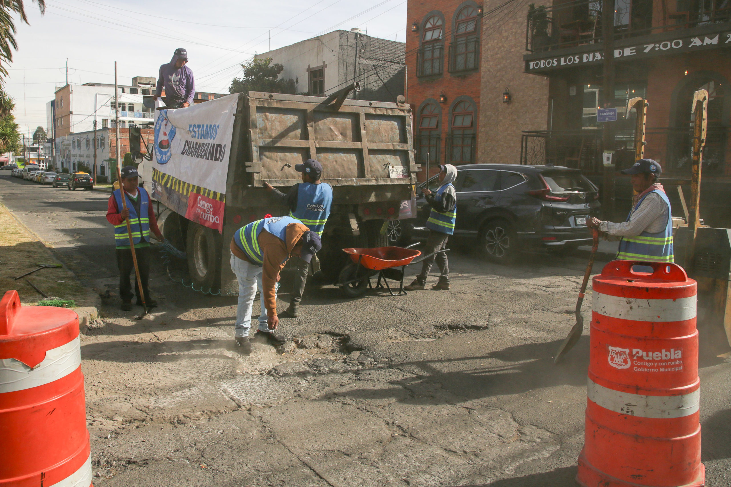 Ayuntamiento de Puebla anuncia cierres parciales debido a trabajos de bacheo