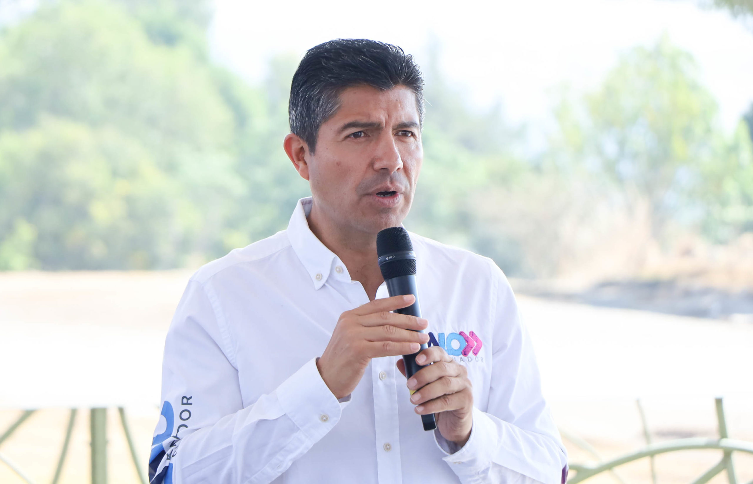 Eduardo Rivera pide a Fernando Morales declinar y llama a aspirantes a sumarse a la oposición 