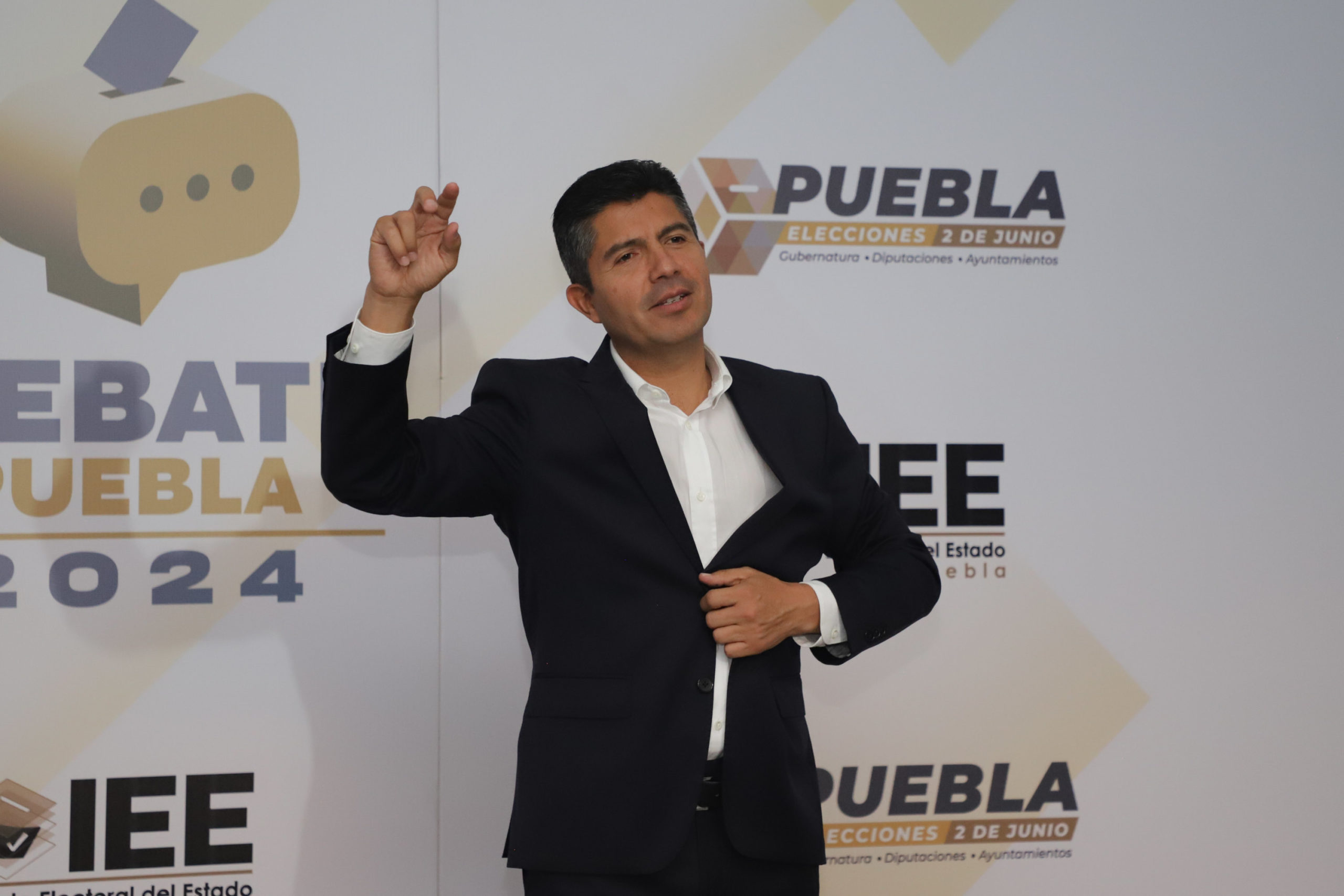 Buen round entre candidatos al gobierno de Puebla