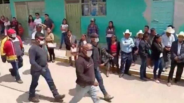 Una persona muerta en una balacera durante las votaciones en Coyomeapan