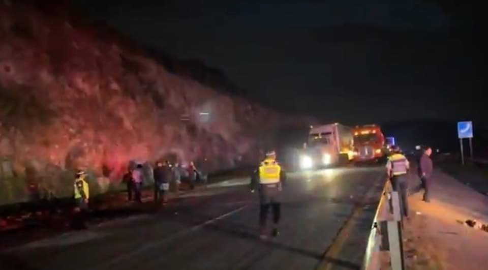 Ejidatarios liberan autopista Arco Norte