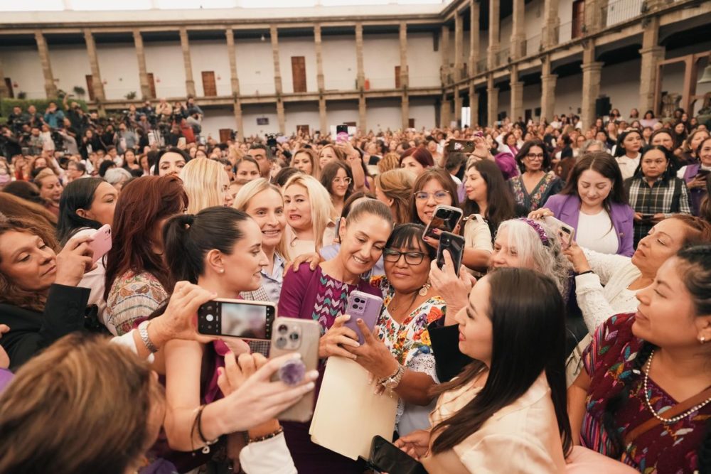 claudia-sheinbaum-reunion-mujeres