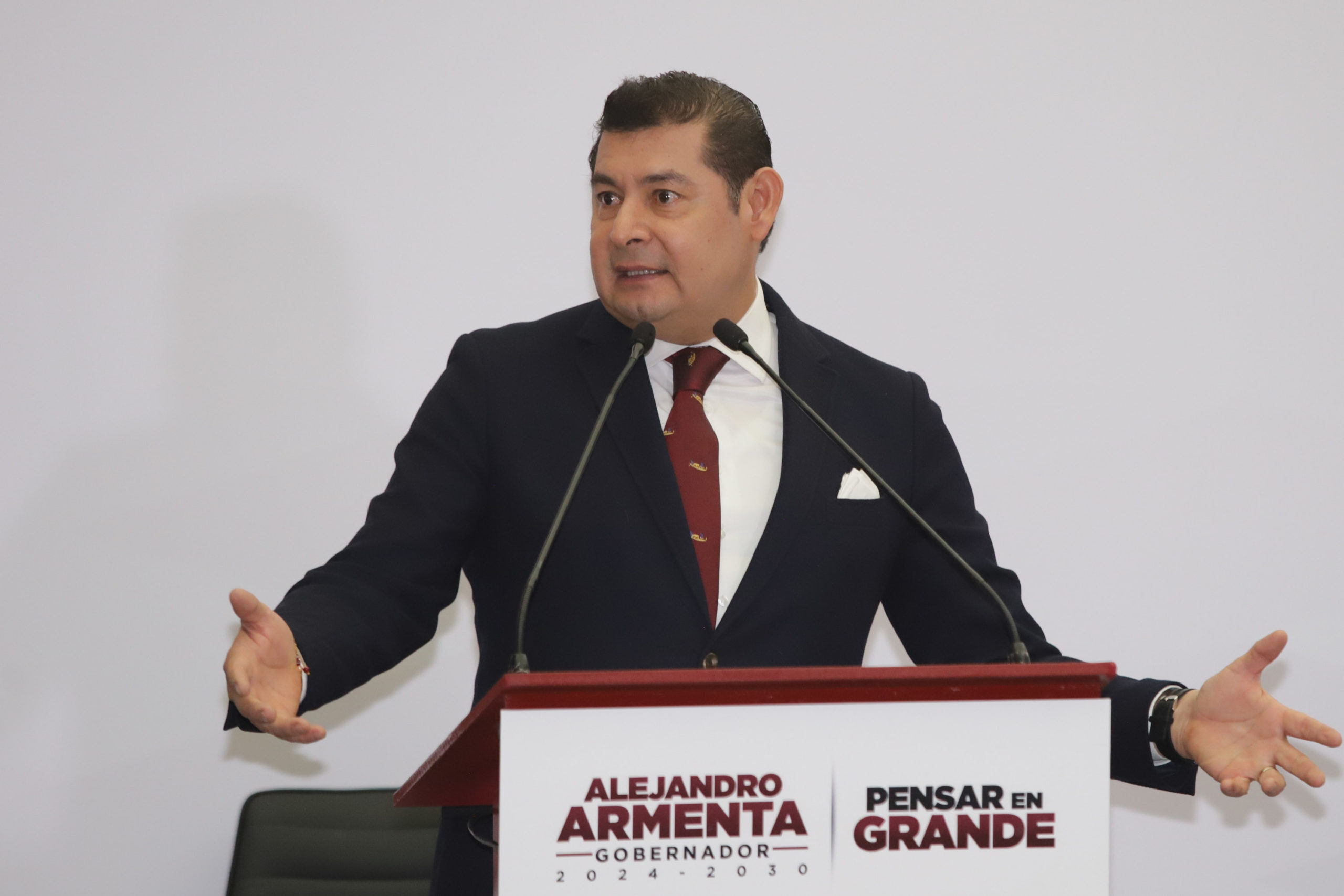 Alejandro Armenta sostendrá reunión de seguridad con Claudia Sheinbaum