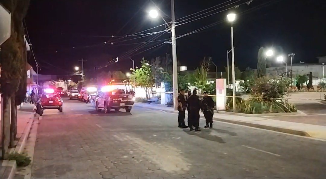 Un grupo de jóvenes fue atacado a balazos mientras jugaba fútbol en Tehuacán