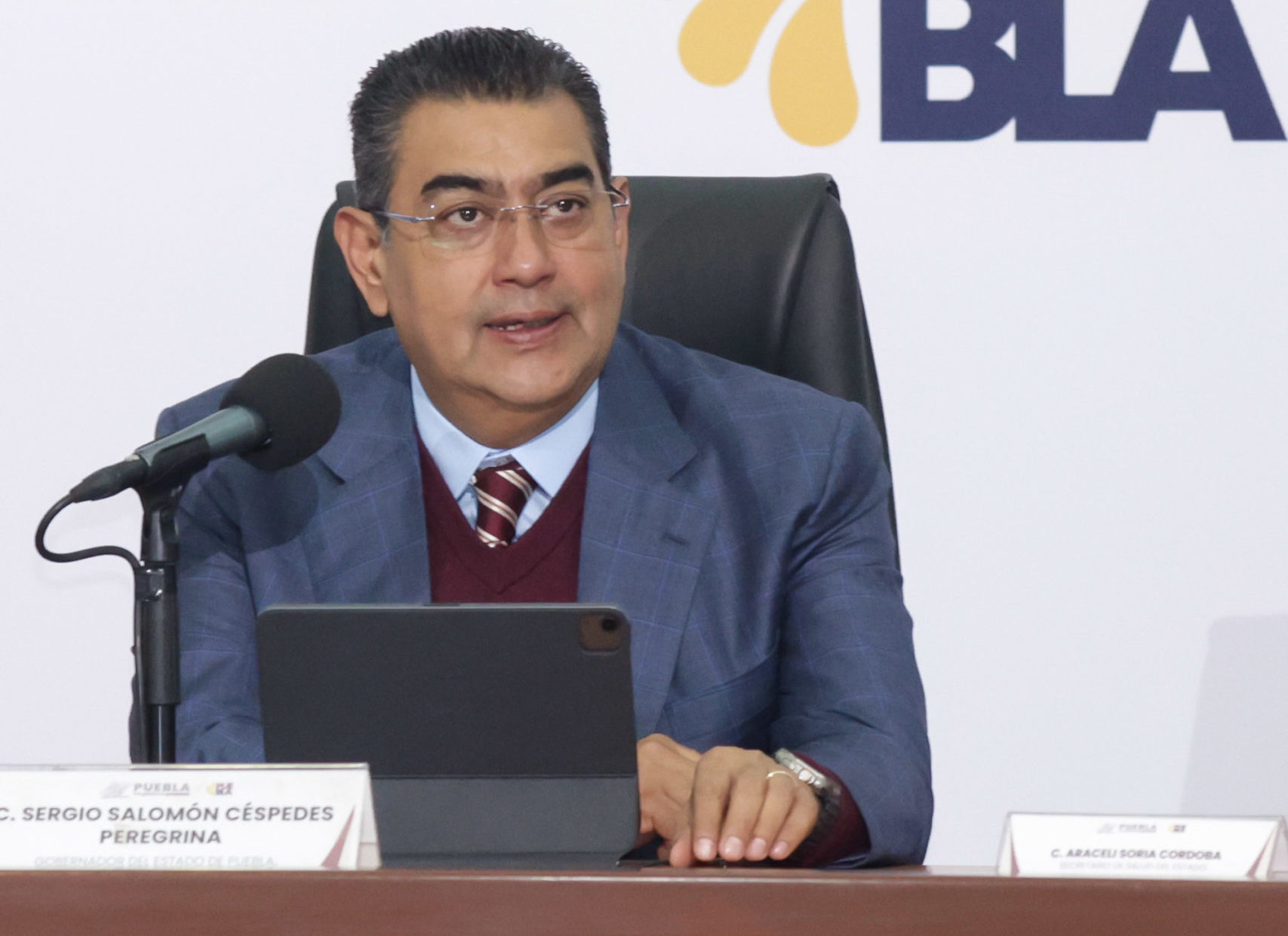 Sergio Salomón rechaza oportunidad en gabinete de Sheinbaum para concluir gestión en Puebla.