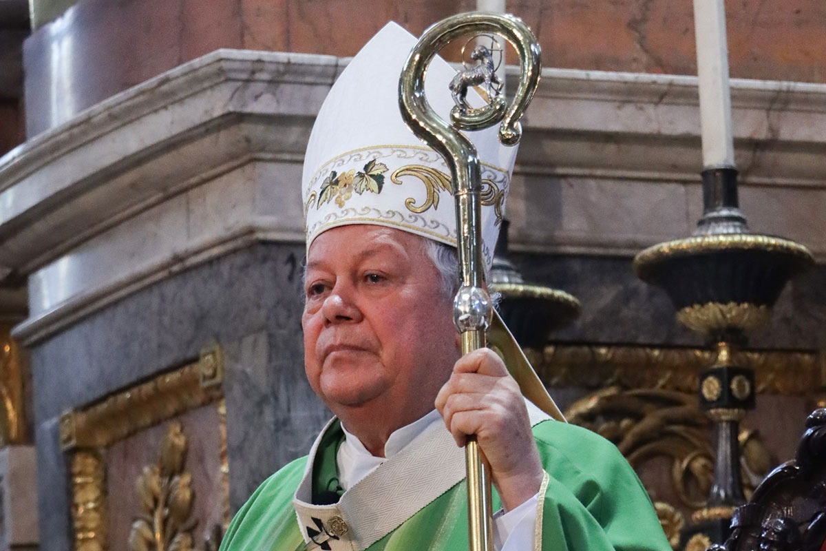 Cuatro llamadas telefónicas realizó el obispo Víctor Sánchez para intentar frenar la despenalización del aborto