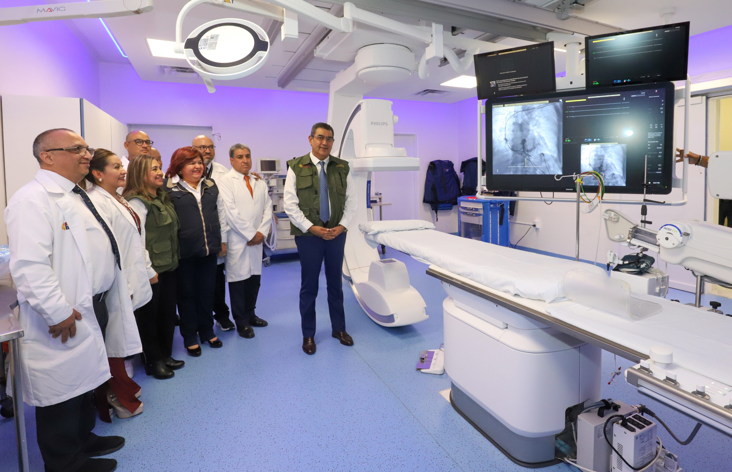 Sergio Salomón inaugura Sala de Hemodinamia del Complejo Médico del Sur "Eduardo Vázquez Navarro"