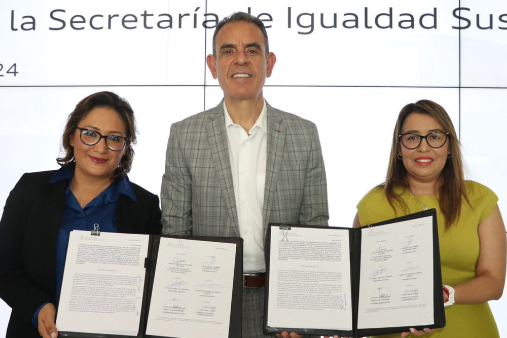 Gobierno de Puebla y Audi México impulsan a mujeres de San José Chiapa