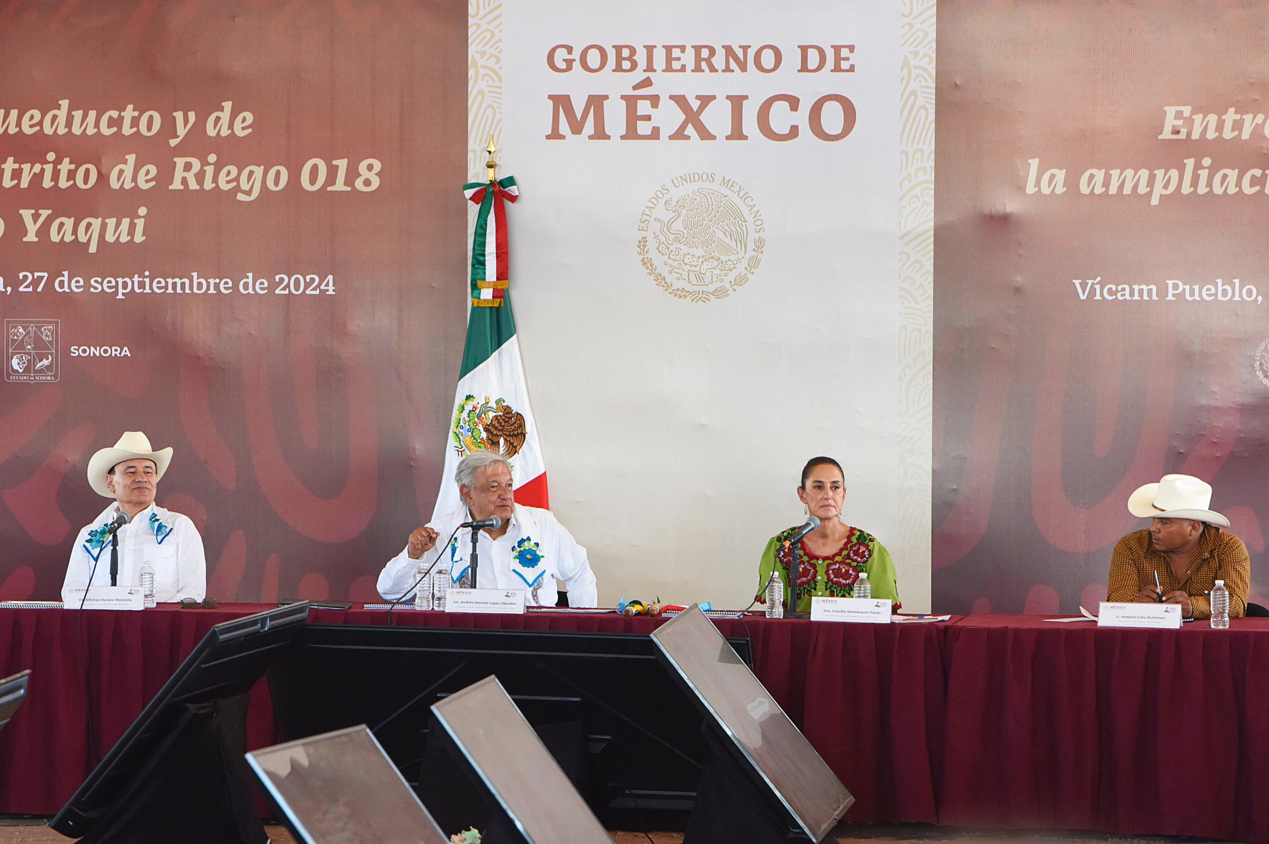 Entrega del acueducto y distrito de riego a Pueblo Yaqui