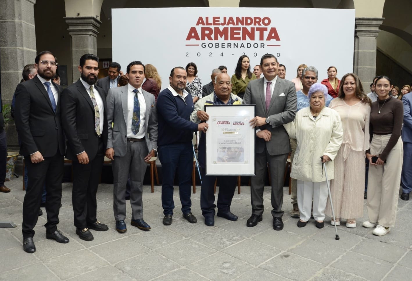 La trayectoria en el servicio público debe sustentarse en la cercanía con el pueblo: Alejandro Armenta