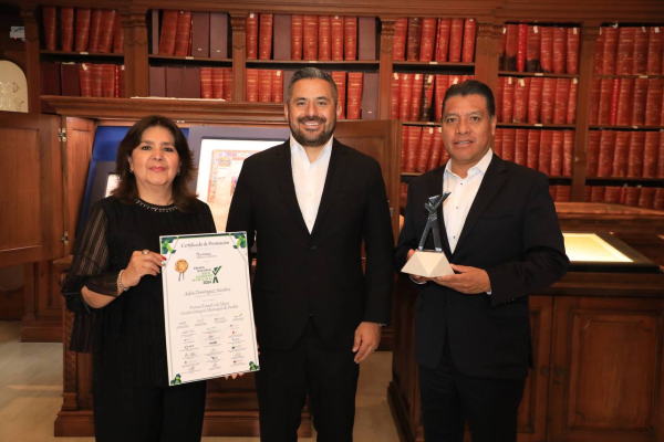 Ayuntamiento de Puebla es reconocido con el premio a la Mejor Gestión Integral Municipal 2024