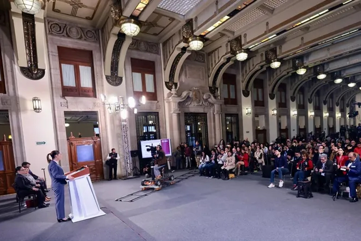 Presidenta Claudia Sheinbaum firma acuerdo que reconoce como crimen de lesa humanidad la matanza estudiantil del 2 de octubre de 1968