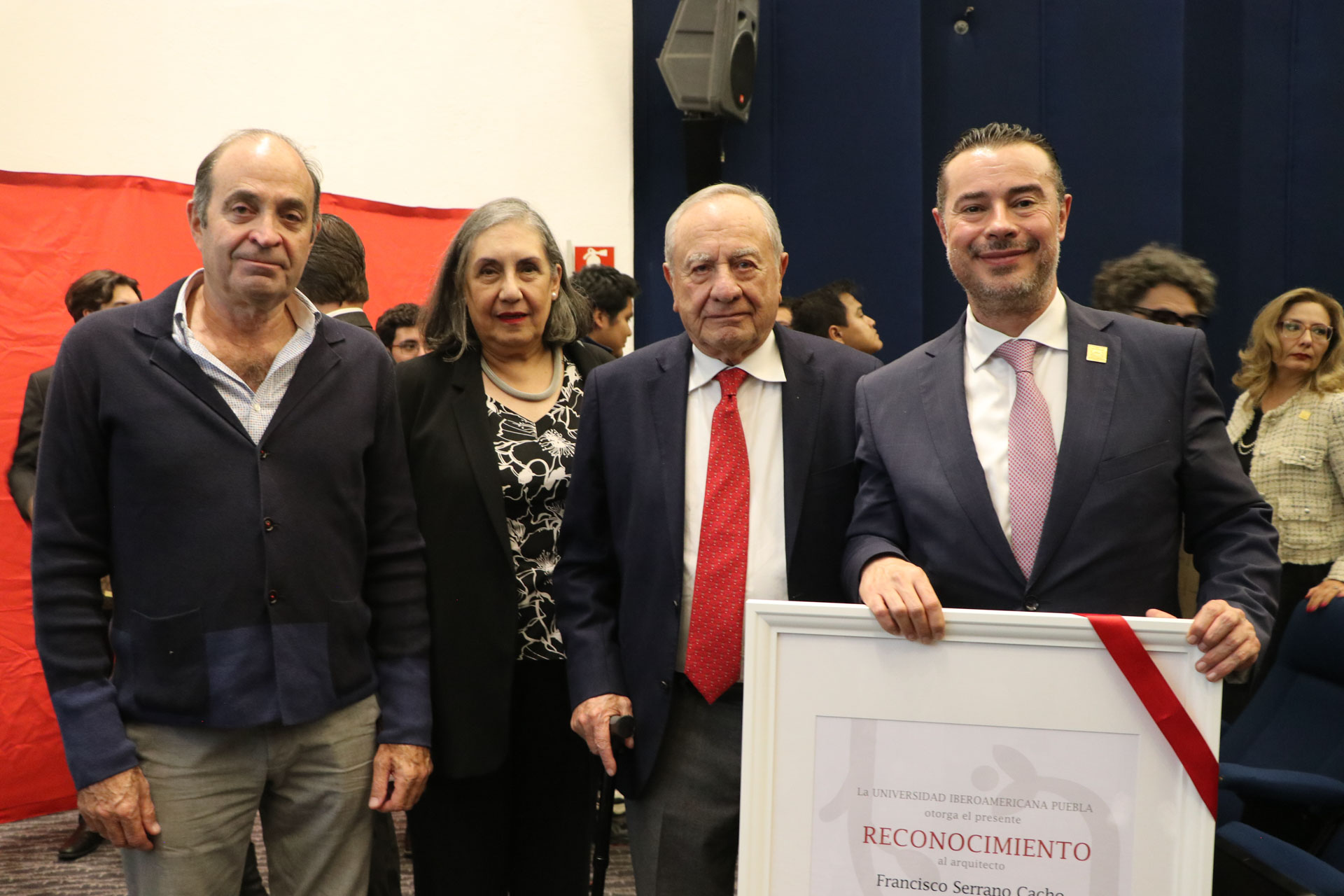 Ibero Puebla recibe y comparte historia con el IV Premio Nacional de Arquitectura