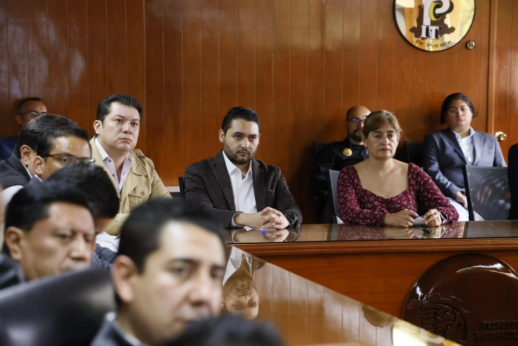 Vinculación con instituciones tecnológicas, clave para el futuro de Puebla: Armenta Arellano