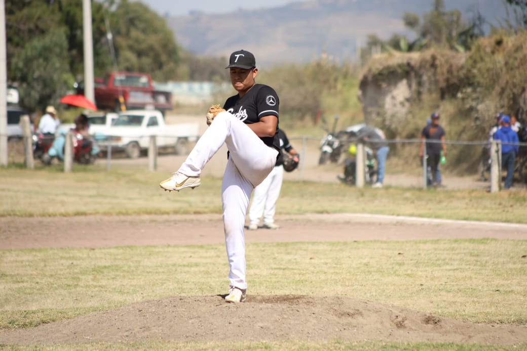 Alejandro Armenta impulsa el deporte como motor clave para el desarrollo social