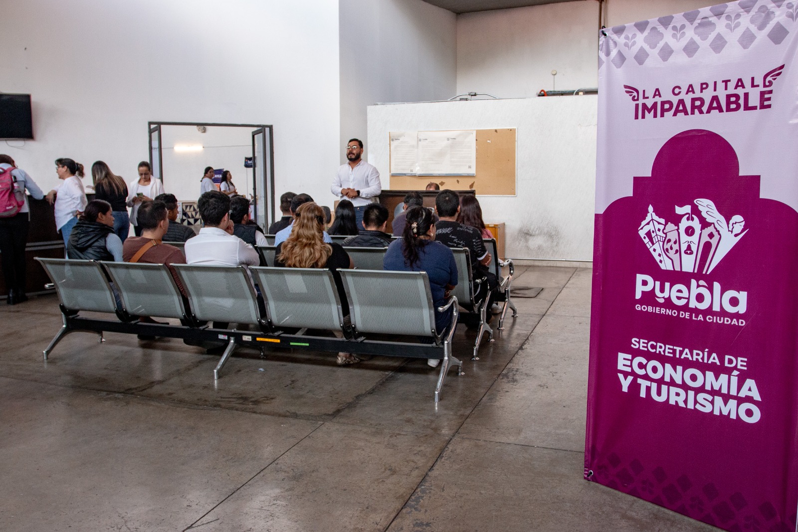 Convocan gobiernos municipal y estatal a buscadores de empleo a sus Bolsas de Trabajo