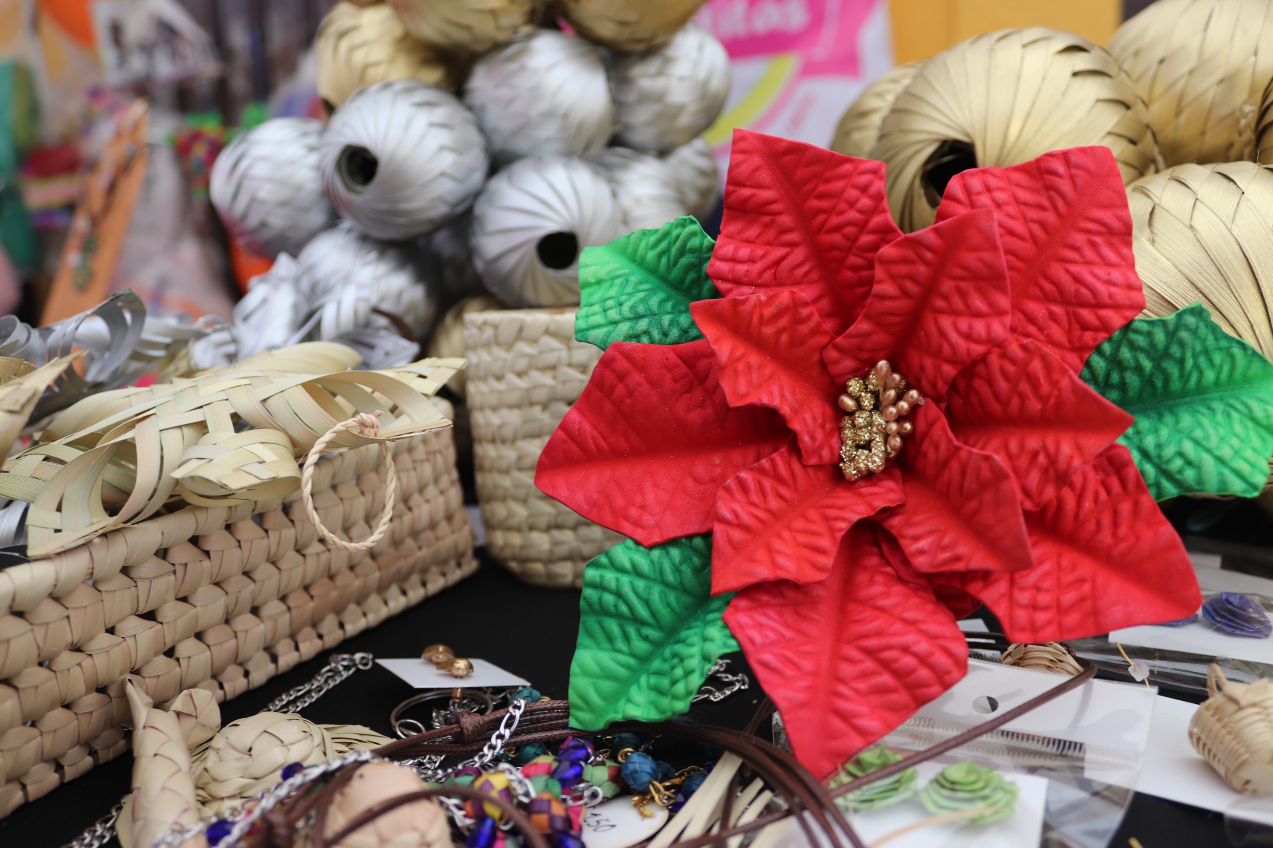 Reúne Gobierno estatal a cooperativistas en 12° edición “Mercadito Solidario”