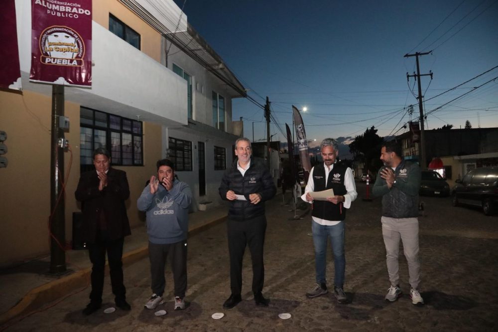 ayto-pue-entrega-luminarias