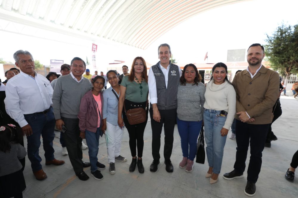 pepe-chedraui-techado-escolar-totimehuacan